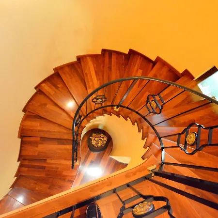 Villa In With Pool Near Trasimeno *