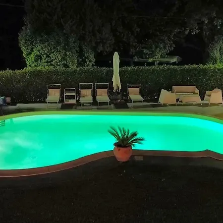 Вилла In With Pool Near Trasimeno